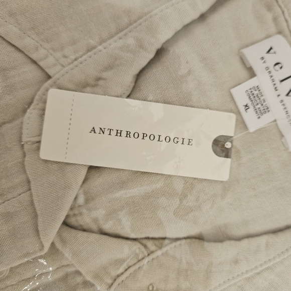 Velvet By Graham and Spencer Lana Cropped Button Down Shirt in Light Sand NWT - Picture 11 of 13